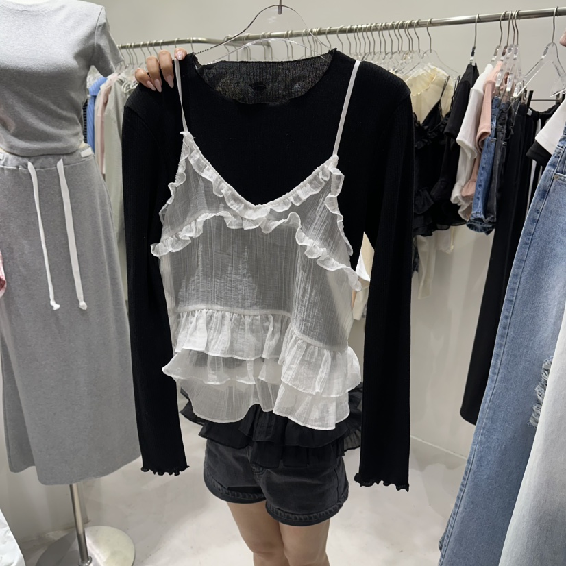 260319-0089 服裝服飾批發(fā) 行業(yè)趨勢、挑戰(zhàn)與機(jī)遇